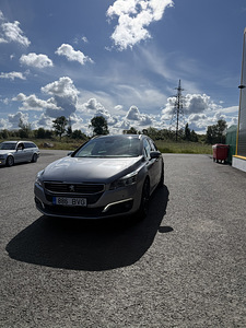 Peugeot 508 (2 фото из 11)