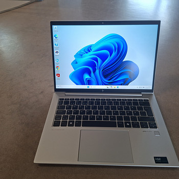 HP ELITEBOOK 840 G11 U5 135U 16GB 512GB гарантия до 2027