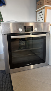 Integreeritav ahi Bosch HBA43T350 (1 foto / 4)