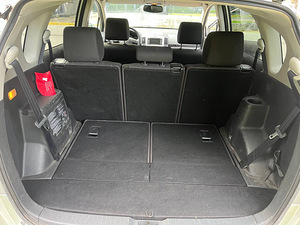 Toyota Corolla Verso (12 foto / 13)