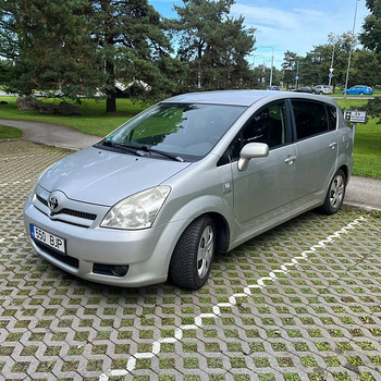Toyota Corolla Verso