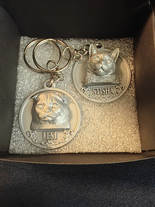 Unikaalsed 3D-prinditud võtmehoidjad ja medaljonid (4 foto / 6)