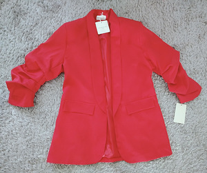 Новые пиджаки (3 фото из 3)