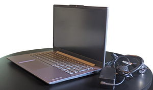 Lenovo Ideapad Slim 3 14IAH8 16GB/512GB (1 foto / 5)