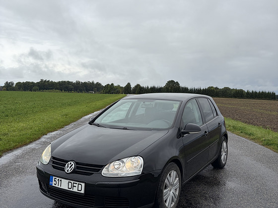 VW GOLF V 1.9 77кВт