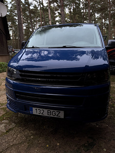 VOLKSWAGEN TRANSPORTER (2 foto / 15)