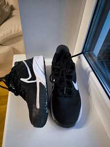 Nike 38 (3 фото из 3)