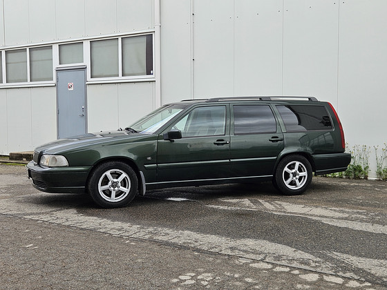 Volvo v70 2.5 TDI