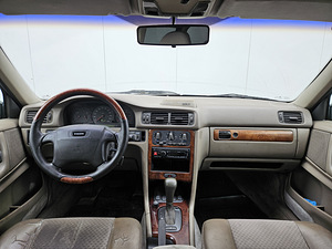 Volvo v70 2.5 TDI (6 фото из 6)