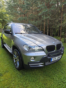 BMW X5 (3 фото из 13)