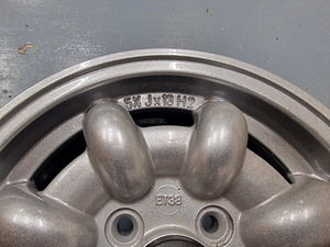 GB WHEELS GB0021 4x98 valuveljed R13 (3 foto / 3)