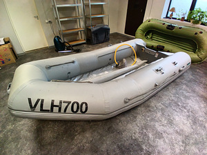 Продается моторная ПВХ лодка BUCH CRAB K-360 (2 фото из 6)