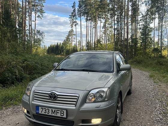 Toyota avensis Регистрационный налог оплачен