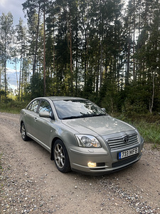Toyota avensis Регистрационный налог оплачен (3 фото из 9)