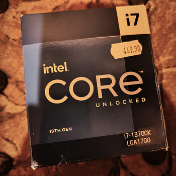 I7-13700K