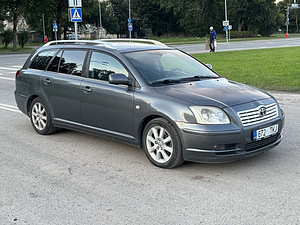 TOYOTA AVENSIS (2 фото из 10)