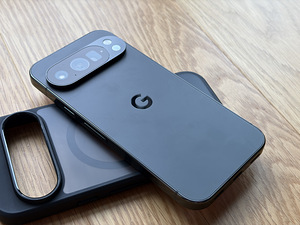 Google Pixel 10 Pro 128GB (obsidian) (2 фото из 6)