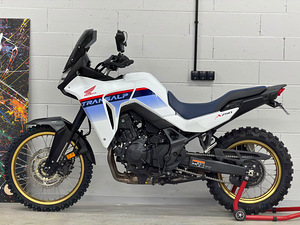 Honda Transalp XL750 2024 (5 фото из 10)