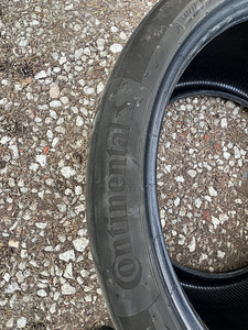 275/35/R22 Continental Eco Contact 6 (2 фото из 4)