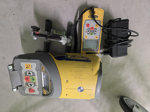 Torulaser spectra precision dg613 (4 foto / 4)