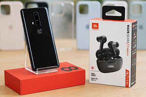 Oneplus 8 Pro 8/128GB Гарантия (1 фото из 3)