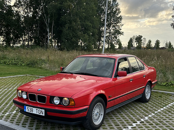BMW e34 520i