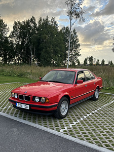 BMW e34 520i (1 фото из 11)