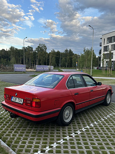 BMW e34 520i (5 фото из 11)