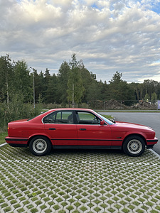 BMW e34 520i (6 фото из 11)