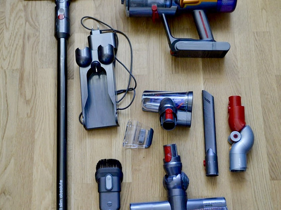 Tolmuimeja dyson V12 Absolute
