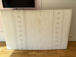 MADRATS (1 foto / 2)