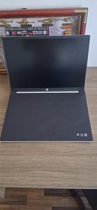 HP Pavilion (2 foto / 6)