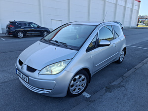 Mitsubishi Colt (1 фото из 15)