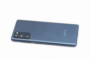 Телефон Samsung Galaxy S20 FE 128GB 6GB RAM (3 фото из 3)