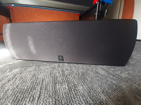 Центральная акустическая система YAMAHA NS-C525