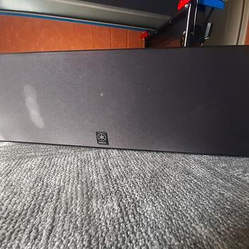 Центральная акустическая система YAMAHA NS-C525