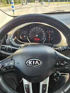 КIA Sportage (6 фото из 7)