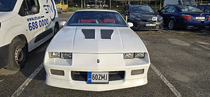Chevrolet Camaro Iroc-Z 1987. aasta (1 foto / 14)