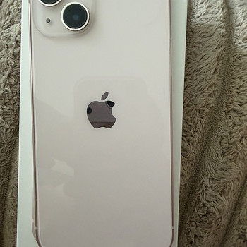 iPhone 13