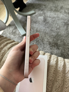 iPhone 13 (4 foto / 7)