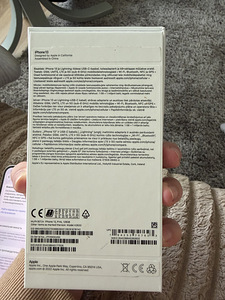 iPhone 13 (7 foto / 7)