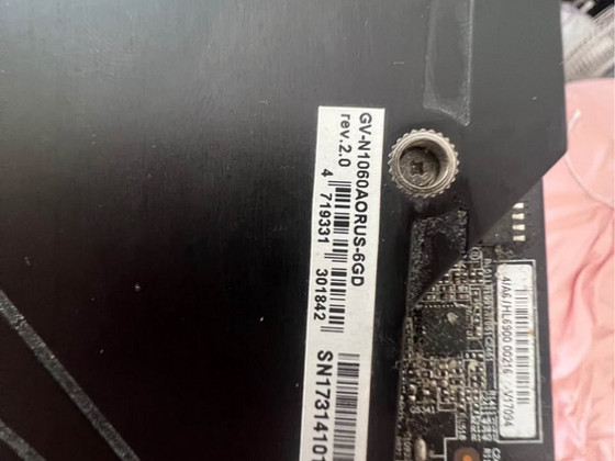 Aorus GTX 1060 6GB Triple fan
