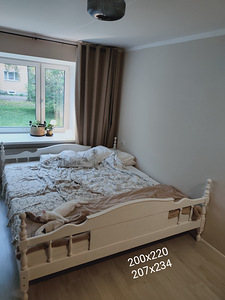 УНИКАЛЬНАЯ КРОВАТЬ ИЗ МАССИВА ДЕРЕВА 200 × 220 см — РУЧНАЯ РАБОТА, ВОССТАНОВЛЕНН... (2 фото из 10)