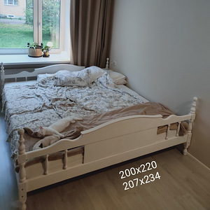 УНИКАЛЬНАЯ КРОВАТЬ ИЗ МАССИВА ДЕРЕВА 200 × 220 см — РУЧНАЯ РАБОТА, ВОССТАНОВЛЕНН... (5 фото из 10)
