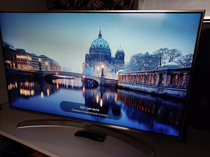 49" LG Smart tv UHD HDR 4K (3 foto / 5)