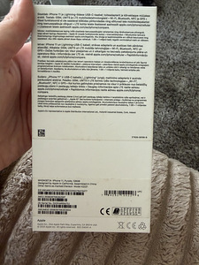 iPhone 11 (3 фото из 6)