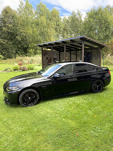 BMW 520 xDrive (4 фото из 11)