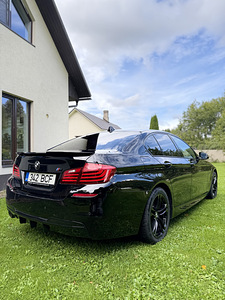 BMW 520 xDrive (5 фото из 11)