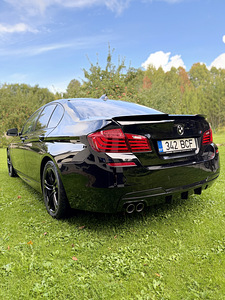 BMW 520 xDrive (6 фото из 11)