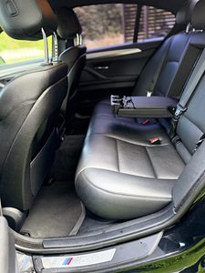 BMW 520 xDrive (9 фото из 11)